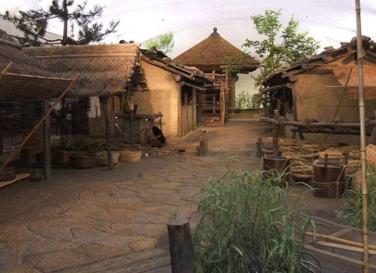 Fukuyama/Tomonoura 4 hr Private Tour with Licensed Guide - Detailed Breakdown of the Itinerary