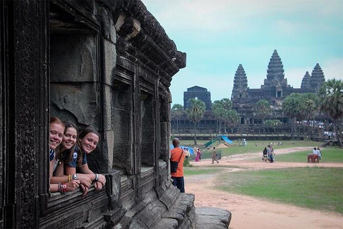 Full-Day Angkor Wat Tour with Sunset Joined-In Small Group - Authentic Insights from Travelers (Based on Reviews)