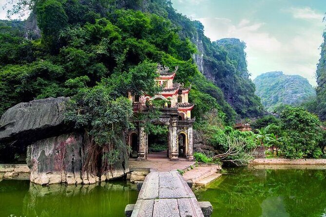 Full Day Hoa Lu Tam Coc Excursion from Hanoi by Limousine - Potential Considerations