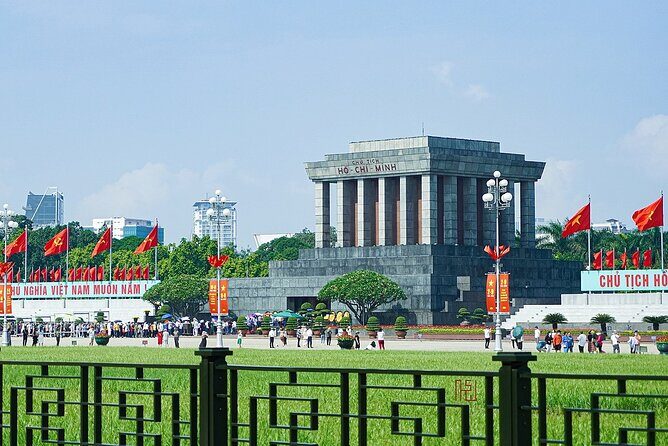 Full Day Private Highlights Tour and Cultures in Hanoi City - The Food & Cultural Vibe