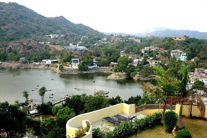 Full-Day Private Tour Mount abu Sightseeing by Cab - Why This Tour Offers Good Value
