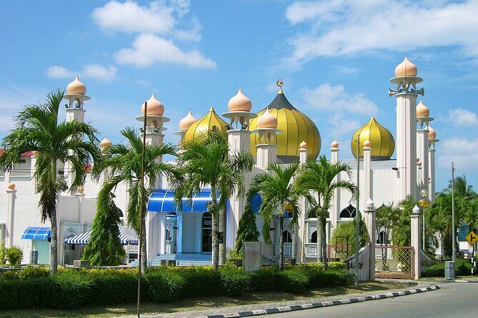 Full Day Private Tour with Sky Bridge and Cable Car in Langkawi - Logistics and Practicalities