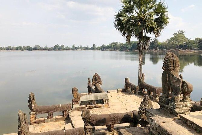 Full-Day Temples of Angkor Small Group Tour - Free Hotel Pick up - The Experience from a Traveler’s Perspective