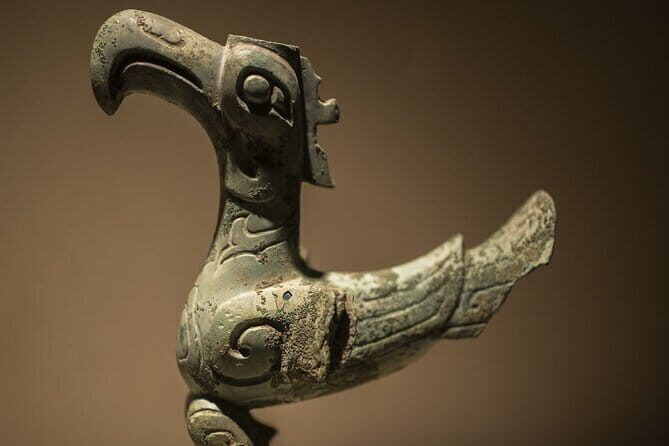 Full Day Tour to Chengdu Panda Centre and Sanxingdui Site - Discovering the Mysteries of Sanxingdui