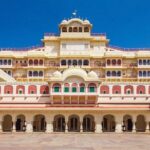 Full Day Udaipur City Tour by Private Vehicle - Practical Considerations