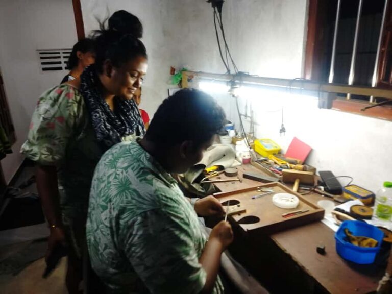 Galle: Jewelry Workshop - Craft Silver Ring with Gemstone - What You Can Expect from the Workshop