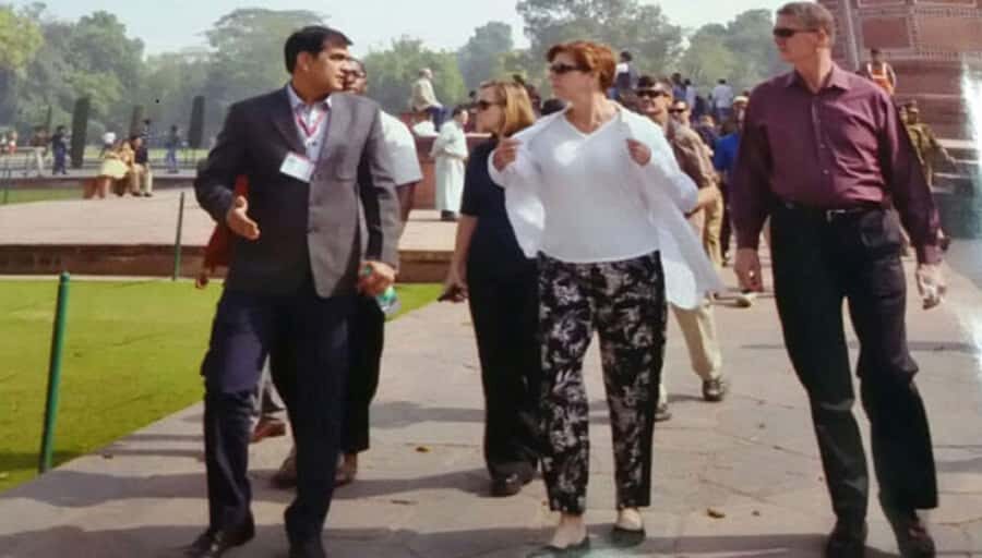 Gatimaan Train Tour: Delhi Agra Delhi with Train Tickets - Transportation and Comfort