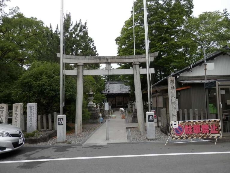 Gifu: Sekigahara and gaki Guided Tour by Train & Walk - Exploring Ogaki and Sekigahara: The Heart of the Saga