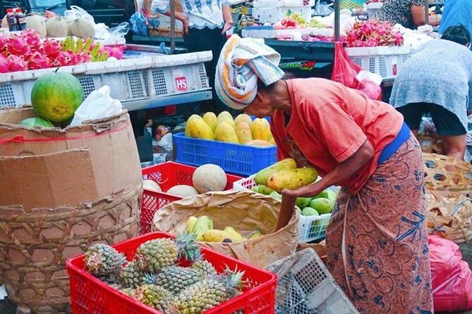 Go Locally: Bali Ubud Cooking Class with Traditional Market Visit by Chef Ketut - Detailed Breakdown of the Itinerary
