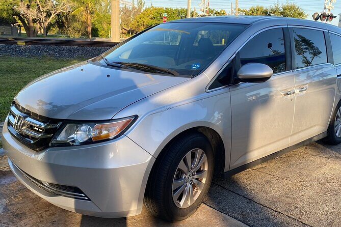 Goa International Airport (GOI) to Goa - Arrival Private Transfer - Vehicle Comfort and Amenities