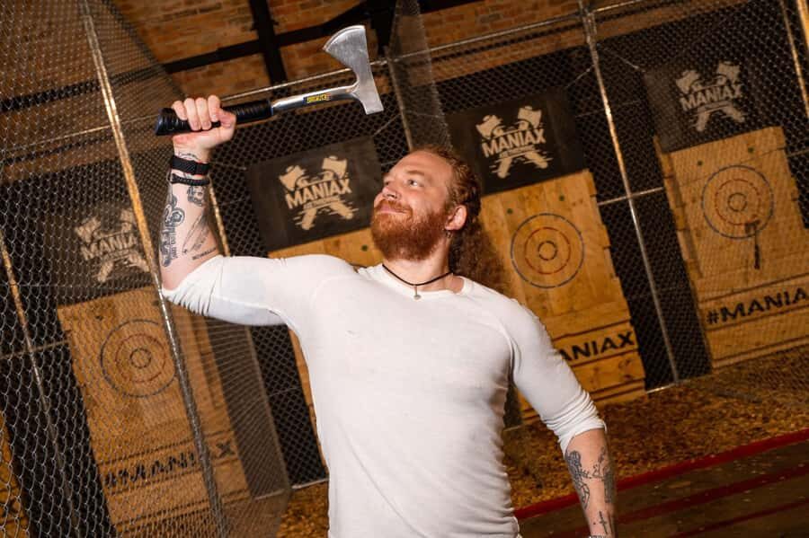 Gold Coast: Axe Throwing Session - 1 Hour - The Venue and Atmosphere
