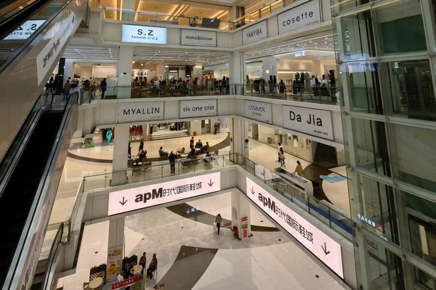 Guangzhou: 3-Hour Clothing Mall Shopping Tour with Guide - Who Will Love This Experience?