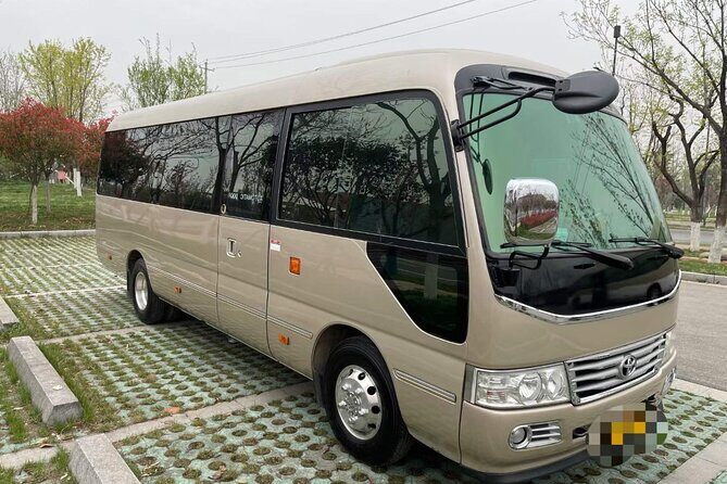 Guangzhou Airport to Hotel: Private Transfer for up to 5 pax - The Experience at Baiyun Airport