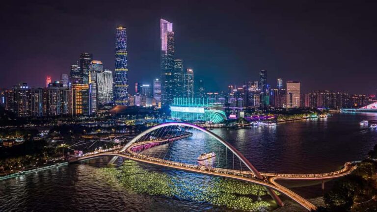Guangzhou Night Tour: CantonTower, Dinner, Pearl RiverCruise - Why You Should Consider This Tour