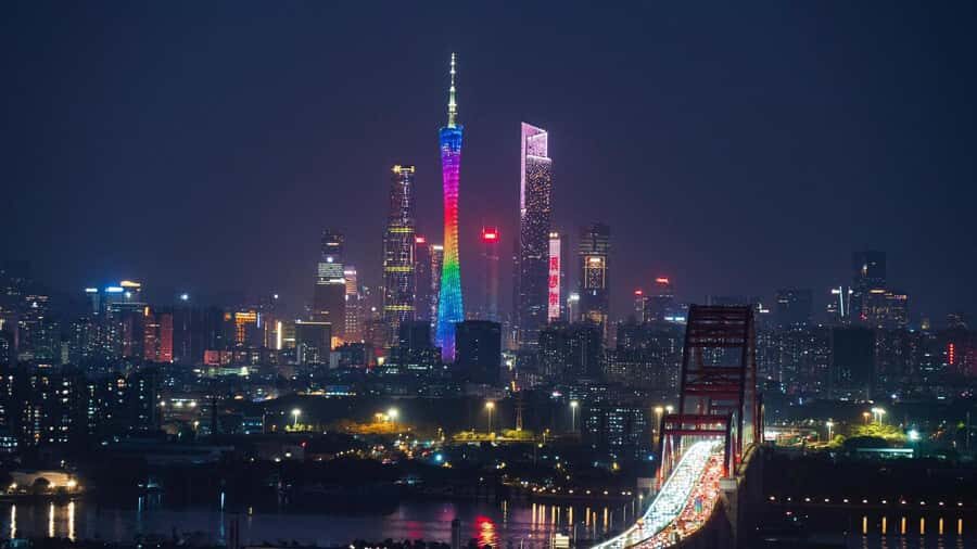 Guangzhou: Old & New City Tour with Pearl River Night Cruise - Exploring Guangzhou’s Historic Heart: Yuexiu Park & Mausoleum