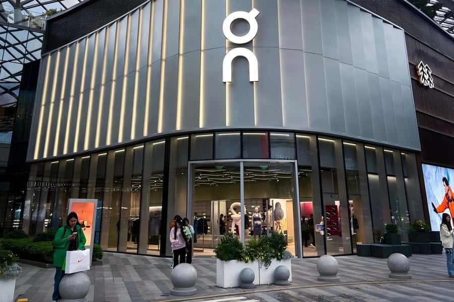 Guangzhou: Private Duty-Free Shopping Tour with Guide - Detailed Breakdown of the Itinerary