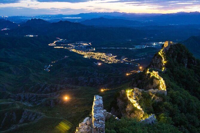 Gubei Water Town and Simatai Great Wall with Transfer - Who Is This Tour Best For?