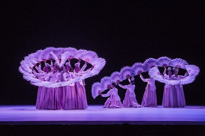 Gugak Korean Traditional Music and Dance Performance in Seoul - Who Should Consider This Tour?