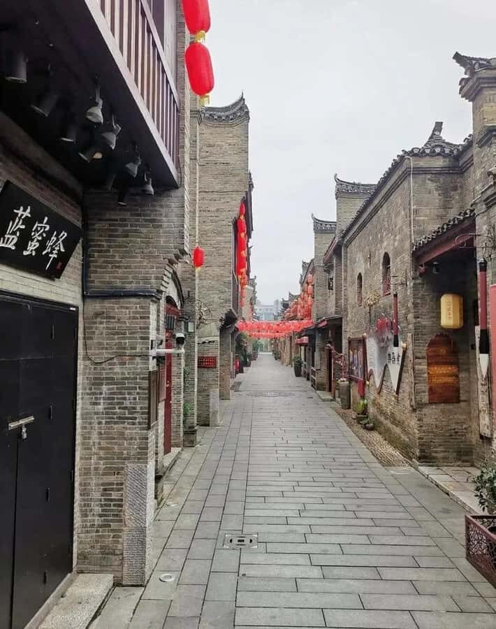 Guilin: Guided Walking Tour with Night Market Visit - In-Depth Breakdown: Why This Tour Works