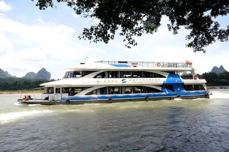 Guilin: Li River Cruise with Lunch and Yangshuo Tour - The Buffet Lunch: Regional Flavors on Board
