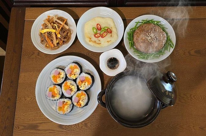 Gyeongju: Market Tour and Korean Cooking Class - Who Should Consider This Tour?
