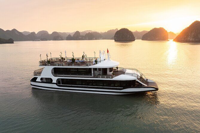 Ha Long Bay Day Cruise from Hanoi-Buffet, Kayak and Sunset Party - What Makes This Tour Stand Out