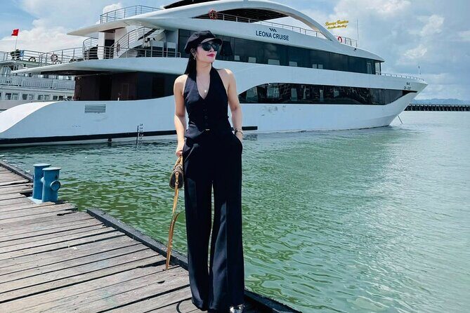 Ha Long Bay Full Day Luxury Cruise on Leona 5 Star with Jacuzzi - FAQ
