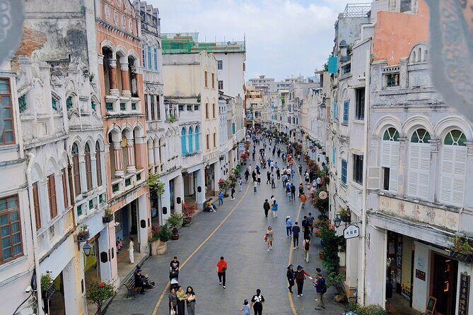 Haikou volcano crater hiking & old street food 1day tour - Who Is This Tour Best For?