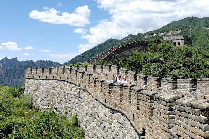 Half Day Private Hiking Tour at Mutianyu Great Wall - Exploring Mutianyu: The Highlights