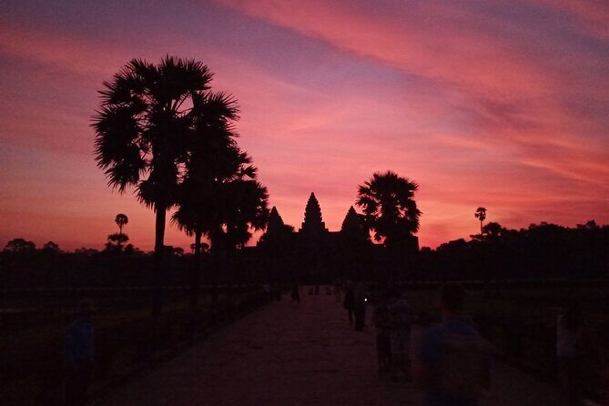 Half Day Private Trip for Sunrise at Angkor Wat - The Hidden Value in Guided, Private Tours