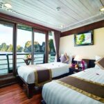 Halong 2D1N with Le Journey/Hera/La Pandora Boutique from Hanoi - The Experience of Guides and Service