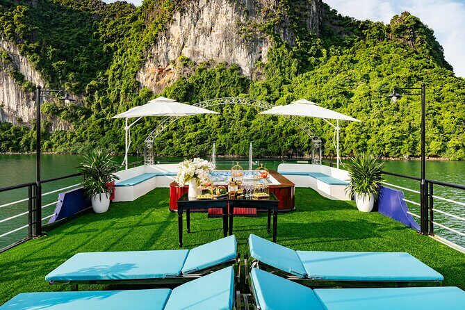 Halong Bay 5 Star Cruises with Buffet, Sunset Party and Jacuzzi - Why Choose a 5-Star Cruise in Halong Bay?