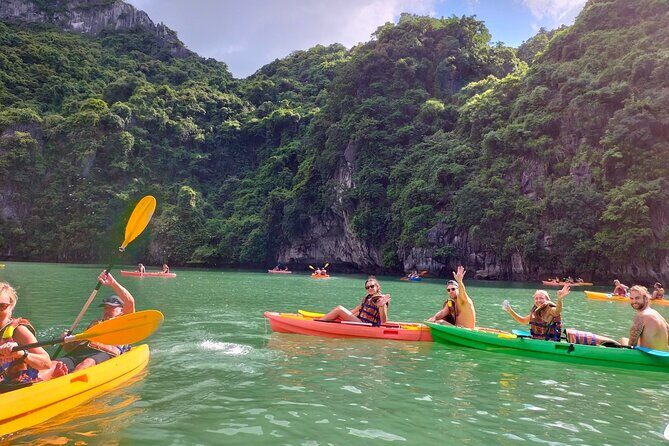 Halong Bay Premium Cruise with Jacuzzi, Kayaking & Scenic Views - Breaking Down the Itinerary