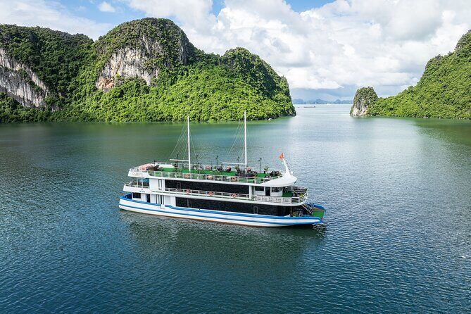 Halong Carnival Cruise: Caves, Kayaking Adventure & Local Cuisine - Making the Most of Your Day
