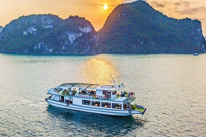 Halong Deluxe Day Tour with Small Group on Boat from Hanoi - Why This Tour Might Be Perfect for You