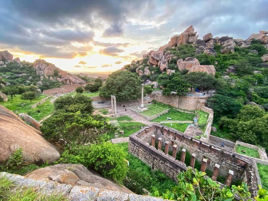 Hampi: Chitradurga Heritage Trails Guided Day Trip by Car - The Itinerary in Detail