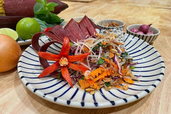 Hands on Cooking Class with Ben Thanh market visit - Why This Tour Works Well