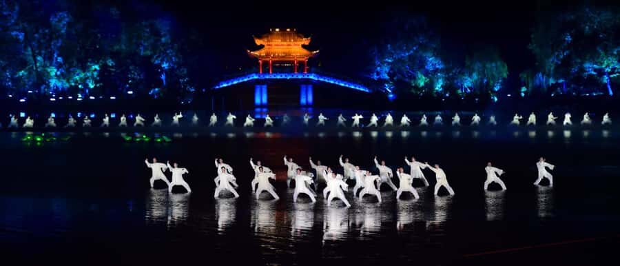 Hangzhou: Water Reverie Show Ticket - The Highlights of the Experience