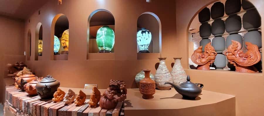 Hanoi: Discover the 1000-year history of Bat Trang pottery - How the Tour Is Structured and What to Expect