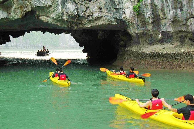 Hanoi : Ha Long Bay Deluxe Cruise with Local Lunch & Kayaking - What the Experience Offers in Practical Terms