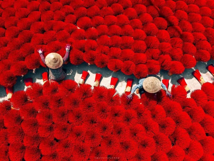 Hanoi: Hat Village & Incense Village or Temple Of Literature - Practical Details and Value