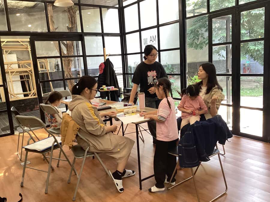 Hanoi: Kids' Art Class at Art Tutor Hanoi - Practical Details