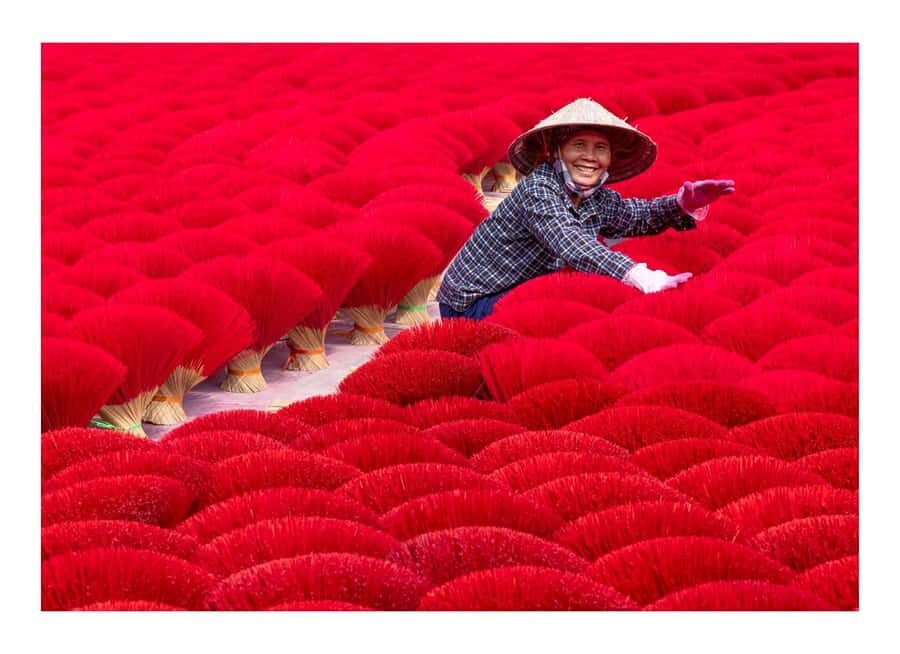 Hanoi: Knife Making Village or Incense Village & Hat Village - The Itinerary Breakdown