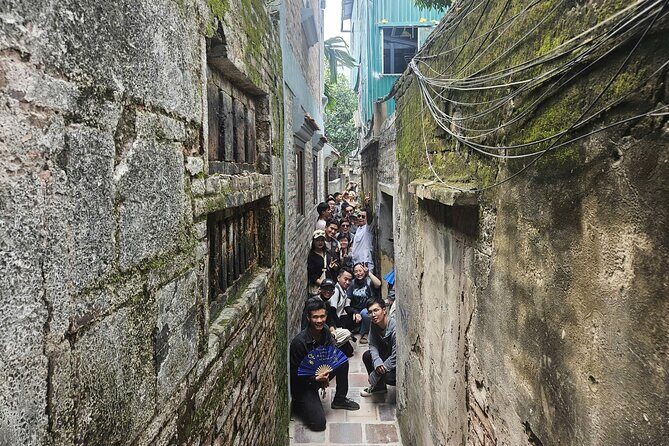 Hanoi Michelin Star Street Food Walking Tour & Train-Street - What Makes This Tour Stand Out?