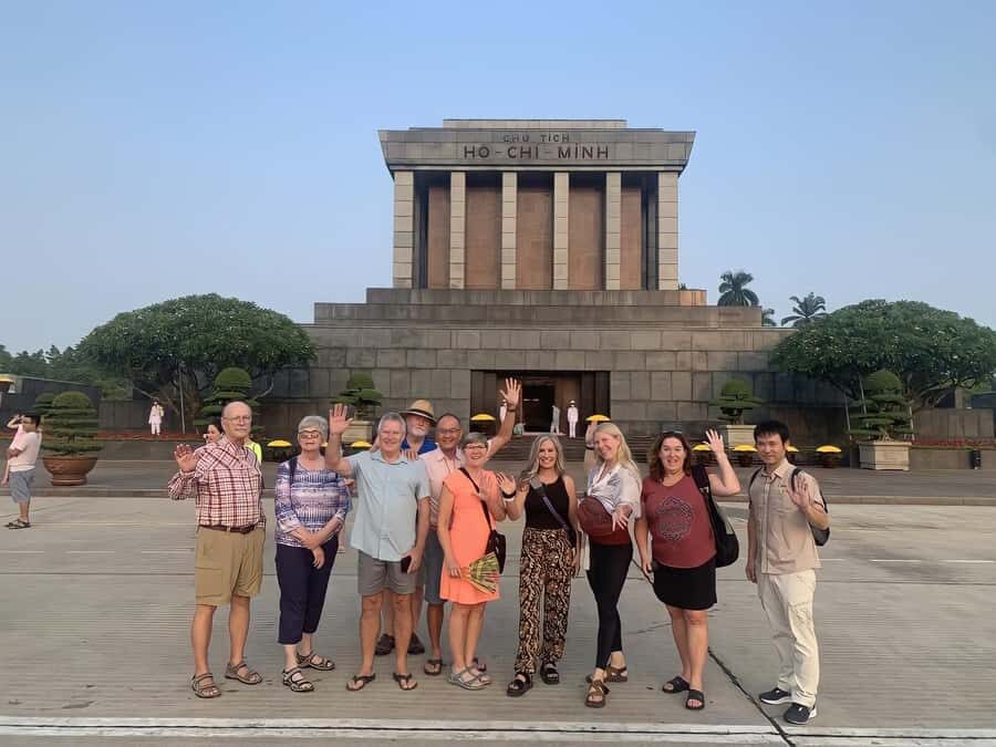 Hanoi: Military History Museum, Hoa Lo Prison & Gardens Tour - Tour Logistics & Practical Details