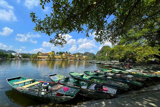 Hanoi-Ninh Binh Highlights: Hoa Lu, Mua Caves, Tam Coc, Bich Dong - What Makes This Tour Stand Out?