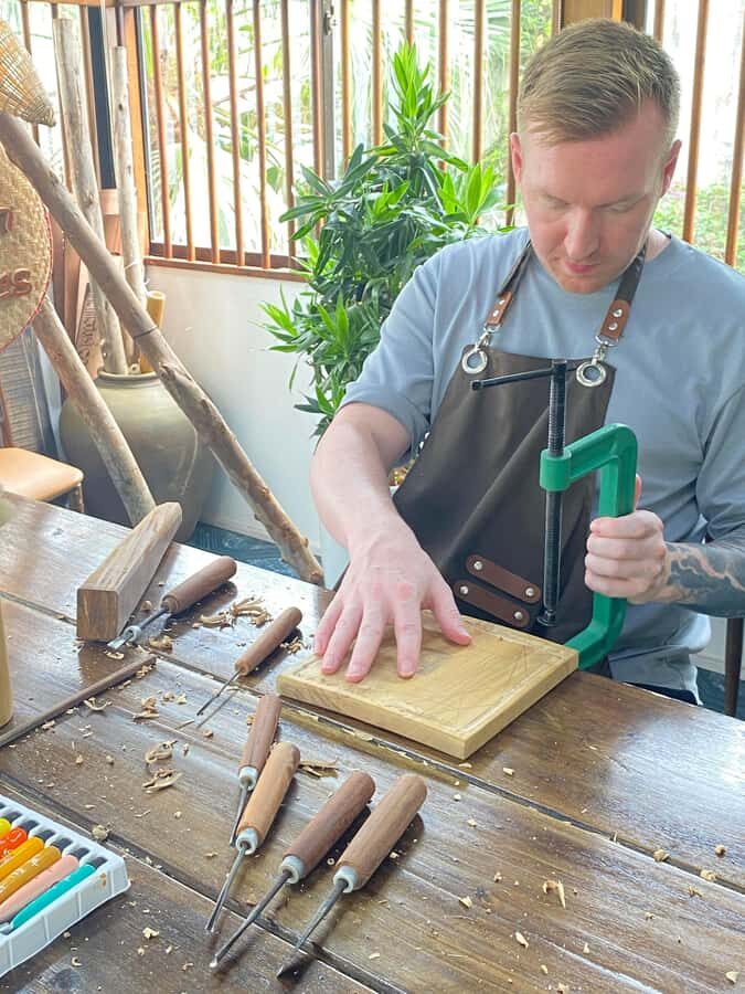 Hanoi: Relaxed Wood Carving Workshop With Free 1 Drink - A Closer Look at the Experience