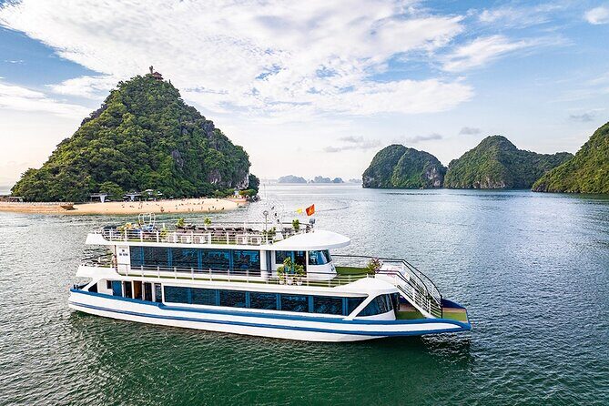 Hanoi to Halong Bay VIP Limo Sea Lion Cruise Buffet and Jacuzzi - Things to Keep in Mind