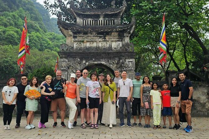Hanoi to Ninh Binh: Hoa Lu, Trang An Boat & Mua Cave Day Tour - FAQ