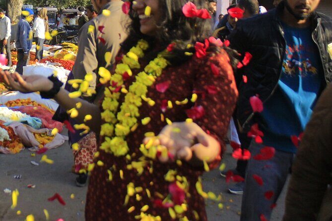 Hawa Mahal and Pink City Private Flower Tour in Jaipur - Exploring Jaipur’s Flower Markets